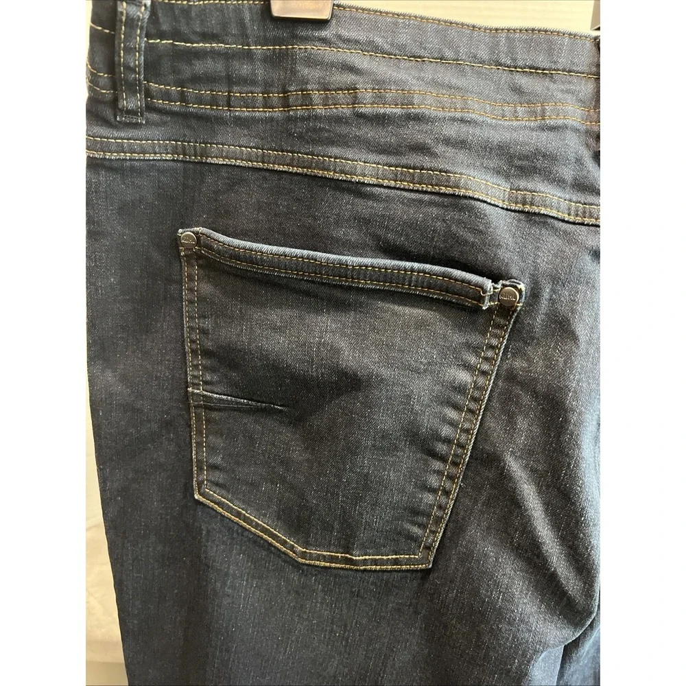 Kuhl Rydr Jeans Men's 42x32 Indigo Dye Wash Straight Leg Outdoor Hiking Stretch